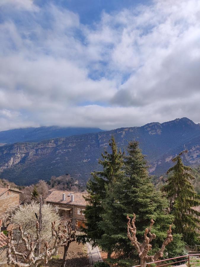Acogedor Apartamento Entre Montanas Сант-Корнели-де-Серкс Экстерьер фото