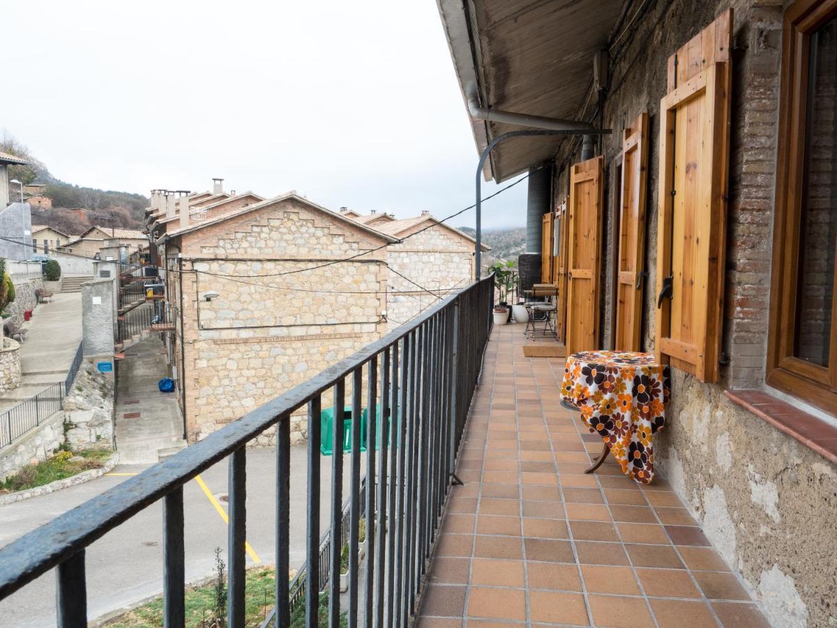Acogedor Apartamento Entre Montanas Сант-Корнели-де-Серкс Экстерьер фото